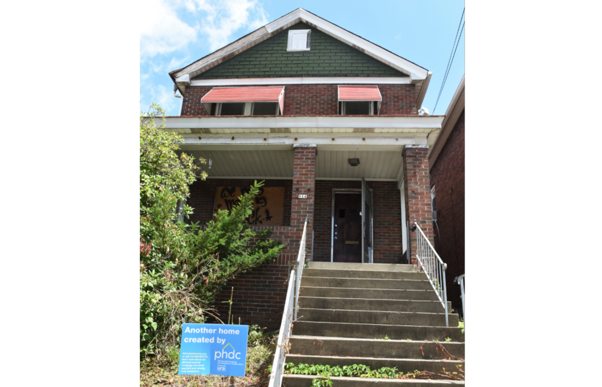 Front of 811 Bryn Mawr Rd. Property is in the development phase.