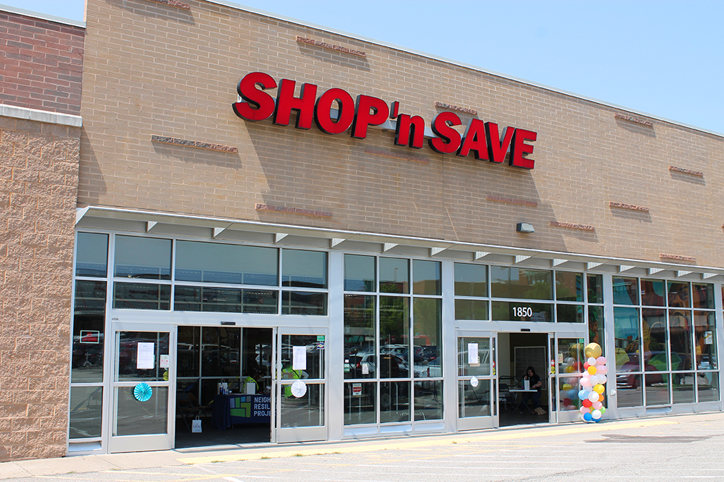 Exterior of a grocery store